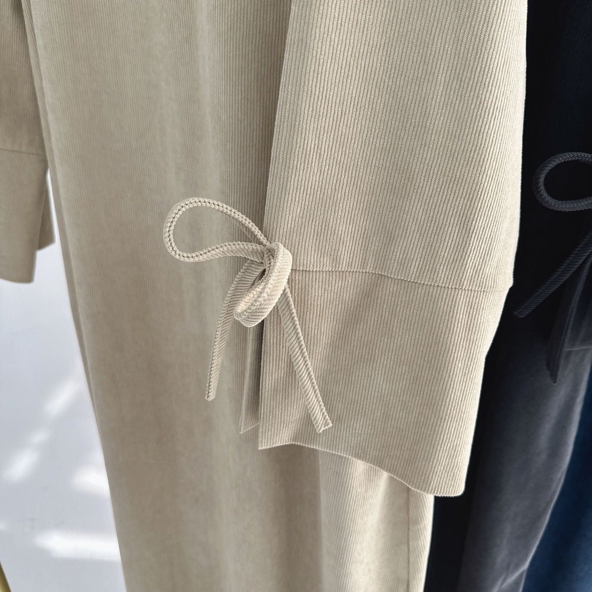 Autumn Bow-Sleeve Corduroy Abaya | Modest Muslim Women's Luxury Wear(MA248)