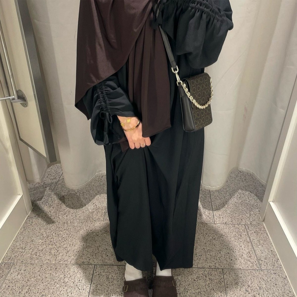 Crepe Lace-Up Cuff Abaya (MA087)